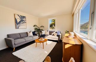 189 Severn Street, Island Bay