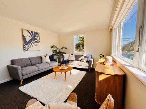 189 Severn Street, Island Bay