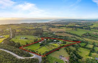 376 Taiapa Road, Muriwai