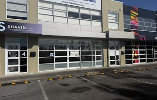 Great Opportunity for Retail, Office or Showroom