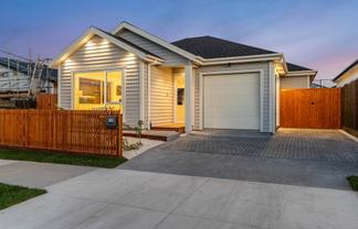 375 Te Taruna Drive, Milldale