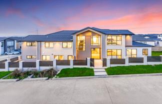 17 Ballyalton Crescent, Flat Bush