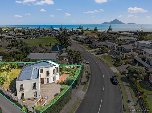 19 Ocean View Road, Coastlands