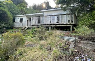 38 Bay Road, PURAKAUNUI