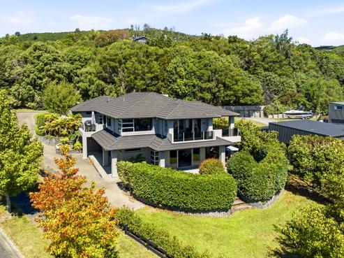 1 Locheagles Rise, Kinloch