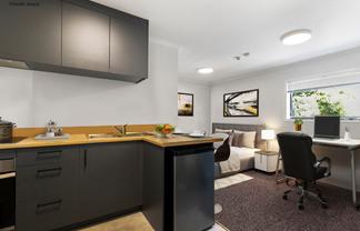 7 & 8/13 Crescent Court, Melville