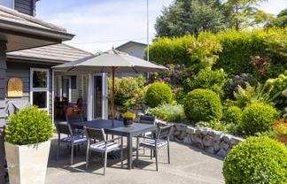 1/12 Sunset Street, Hilltop