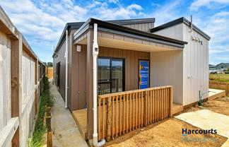 24 Kiritau Road, Karaka