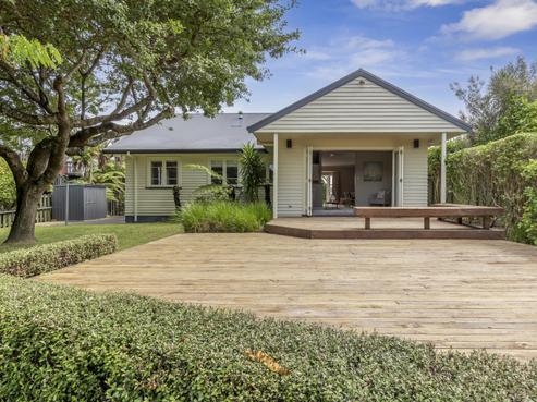 44 Braid Road, Saint Andrews