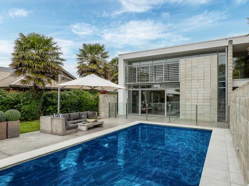 60 Aikmans Road, Merivale