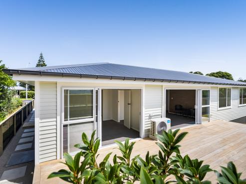 35 Dorset Street, Opunake