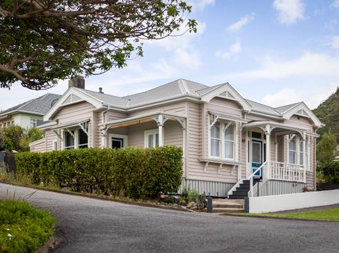 601 Sealey Street, Thames