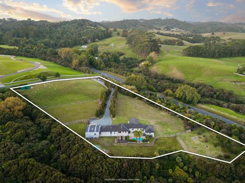 1 Ngaire Close, Wainui