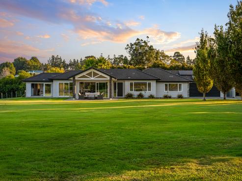 1 Ngaire Close, Wainui