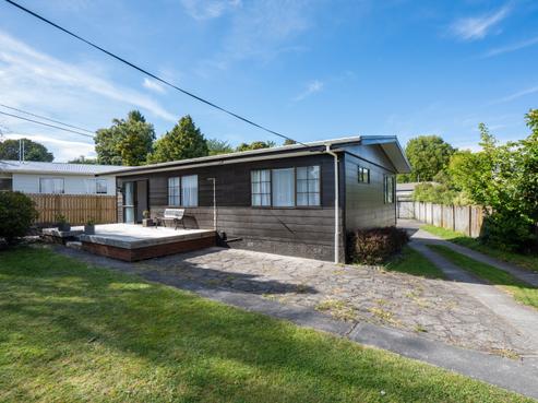 7 Tawa Street, Hilltop