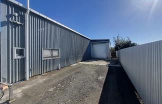 Affordable, GREAT Location Workshop & Yard