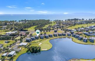 22/101 Harbour Drive, Matarangi