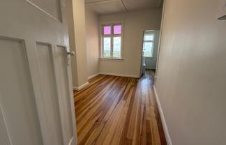 Boutique Jervois Rd Office with Parking | 82m2