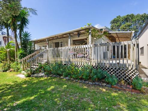 2 Findlay Street, Mangawhai Heads