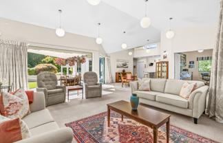 12 Laing Cove, Havelock North