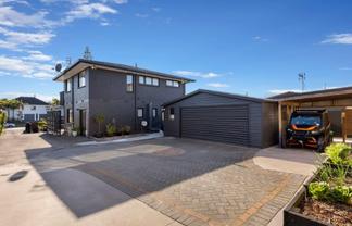 1046B Papamoa Beach Road, Papamoa Beach