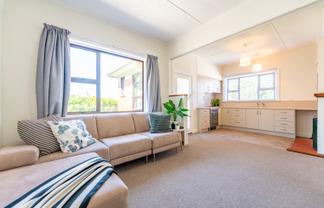 12 Ranfurly Street, West End