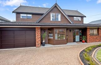 34A Calliope Road, Devonport