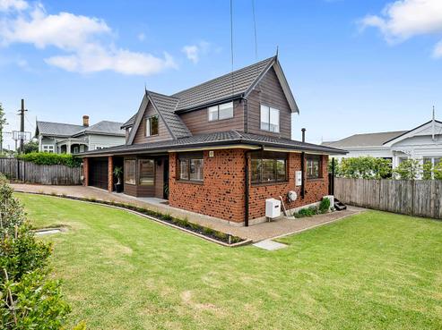 34A Calliope Road, Devonport