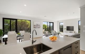 8/7 Parapara Place, Albany