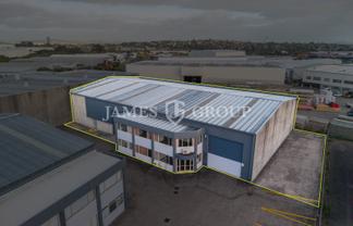 1,166m² Industrial Facility with Minimal Office