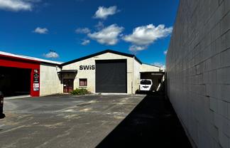 Central Frankton Warehouse