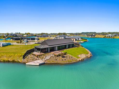 25 Bridgewater Quay, Huntingdon/Lake Hood