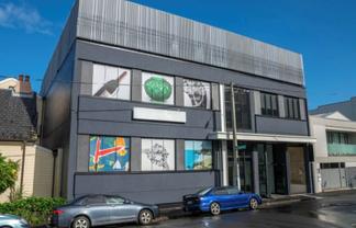 PREMIUM LIVE / WORK OFFICE
