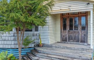 128 Hampton Road, Whangamata