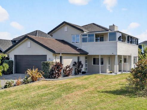 64 Toscana Drive, Karaka