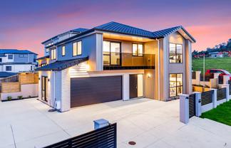 17 Ballyalton Crescent, Flat Bush