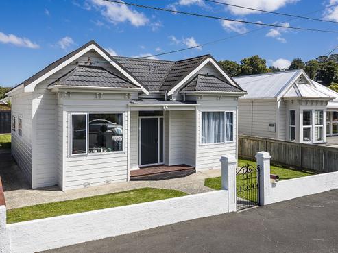 16 Chambers Street, North East Valley