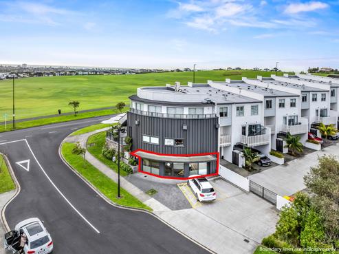 1 Arbors Track, Silverdale