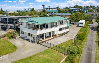 12 Rishworth Avenue, Stanmore Bay