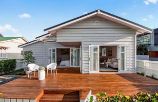 10 Joan Street, Point Chevalier