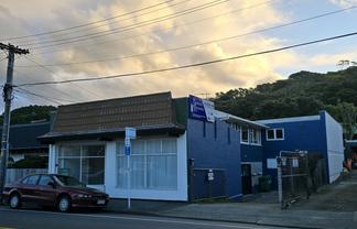 City fringe office and workshop space