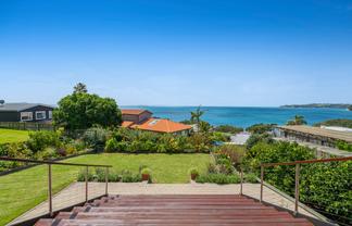 192 Vipond Road, Stanmore Bay