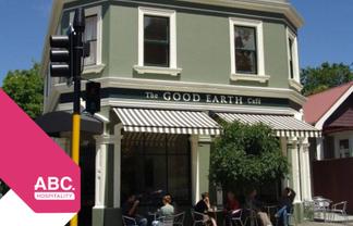 Café – Central City – Iconic Location