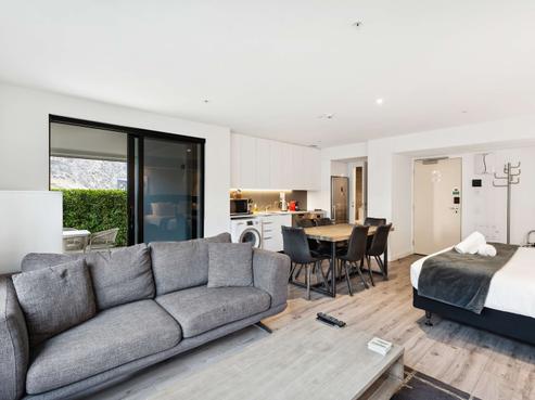 4/2 Powder Terrace, Arthurs Point