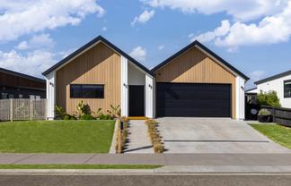 101 Rangitahi Road, Raglan