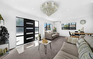 12 Ranfurly Road, Papatoetoe