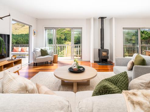 326 South Makara Road, Makara
