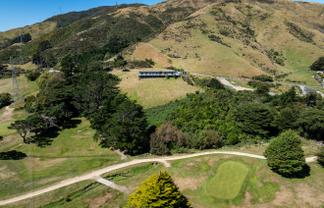 326 South Makara Road, Makara