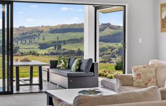 701 River Road, Otane