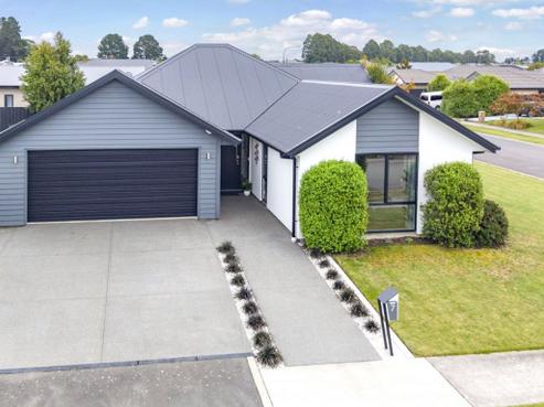 7 Rosamond Way, Rolleston